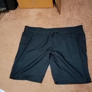 Magellan shorts